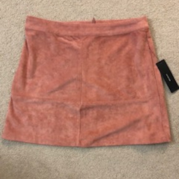 Mauve Suede Mini Skirt - Picture 6 of 11